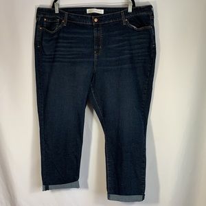 Levi Strauss Mid Rise Blue Boyfriend Cuffed Jeans